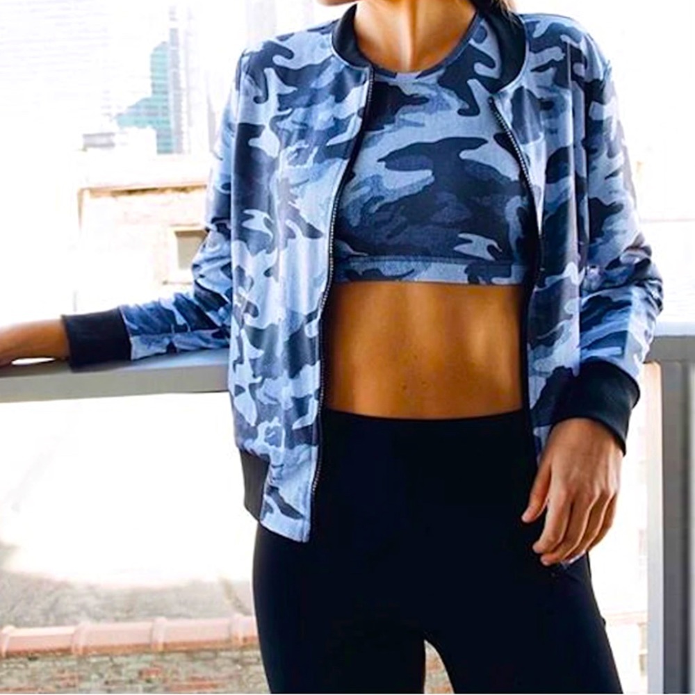 With Wear It To Heart Blue Camo Tie Dye Reversible Full Zip Bomber Jacket Size S